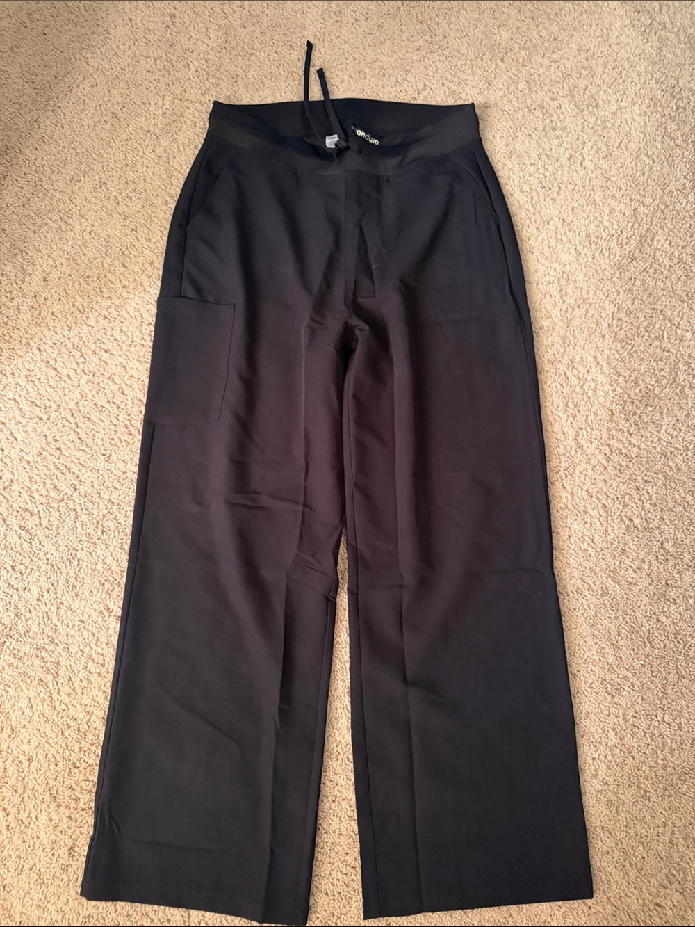 Women’s wide leg scrub pants NWt